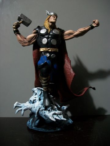 Thor 28cm $600