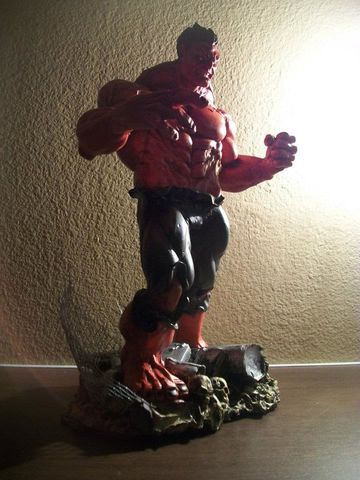 Hulk 28cm $600
