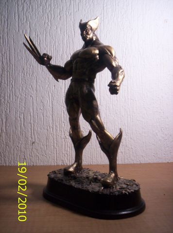 Wolverine 27cm Metálizado en niquel Dorado $800
